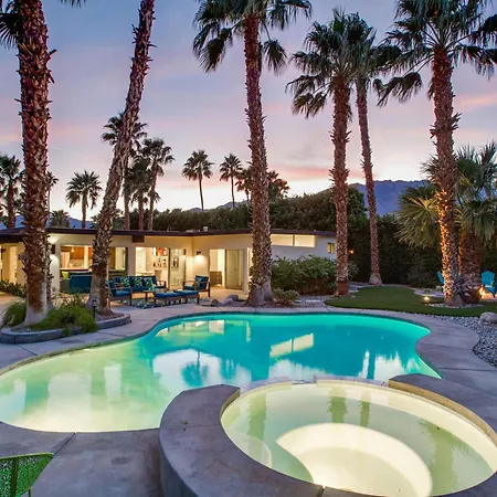 Under The Palms Villa